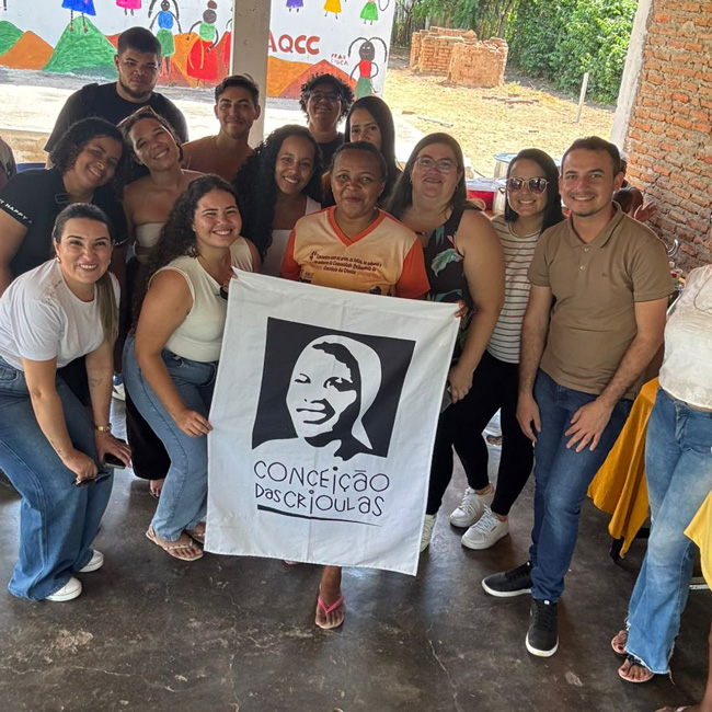 Comando para notícia - Teoria e Prática: Psicologia realiza aula de campo em Conceição das Crioulas.